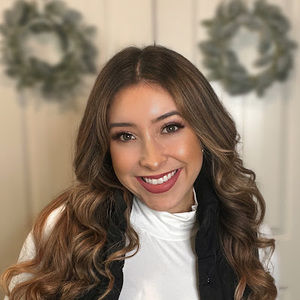 Meet your Posher, Crystal